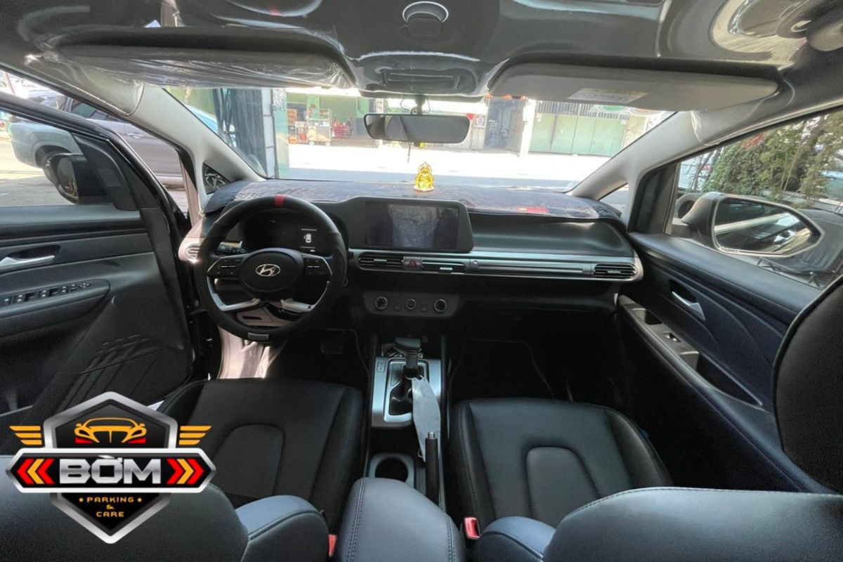 thuê xe 7 chỗ tự lái