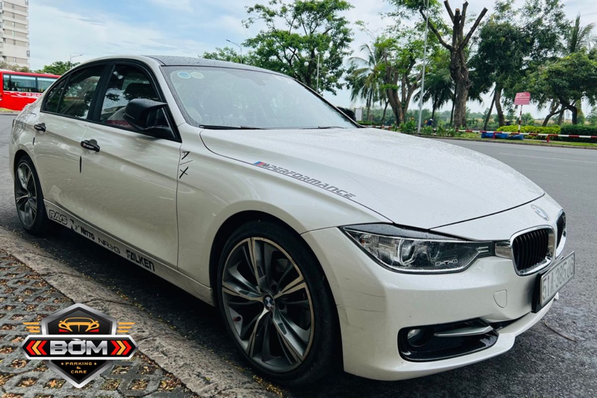 cho thuê xe ô tô tự lái