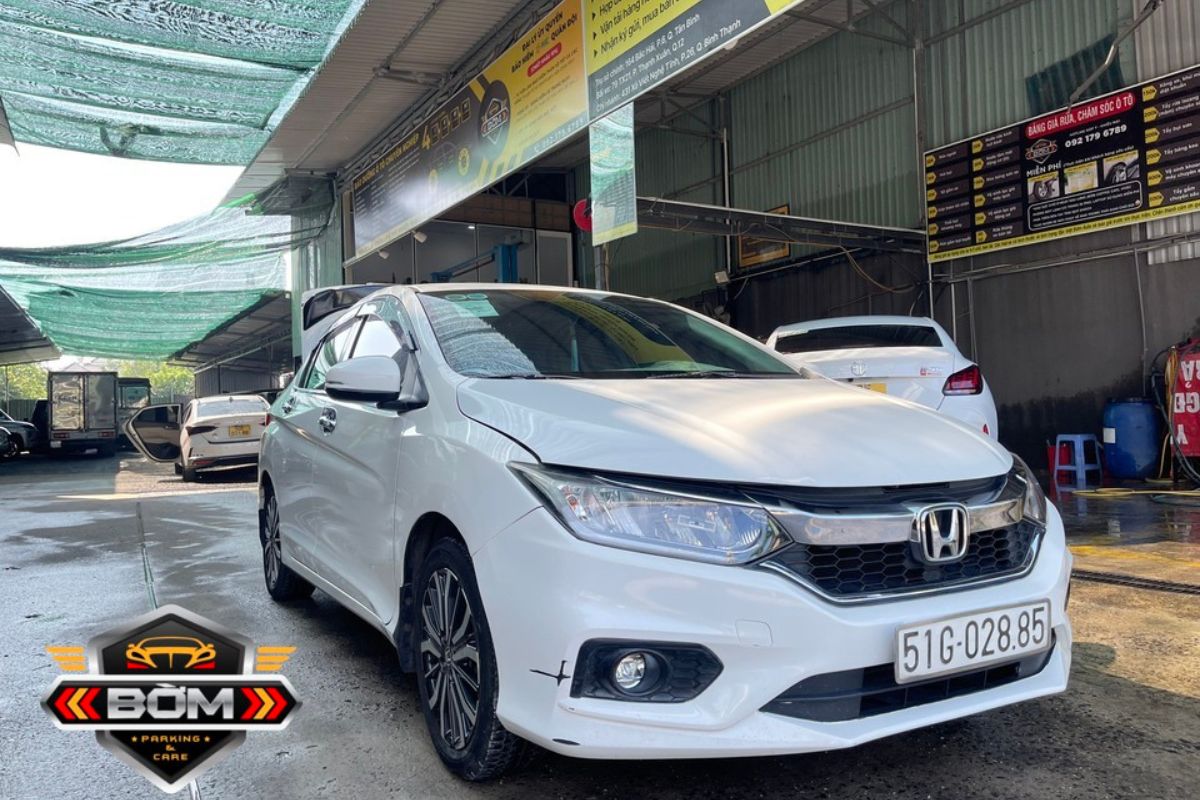 cho thuê xe ô tô tự lái