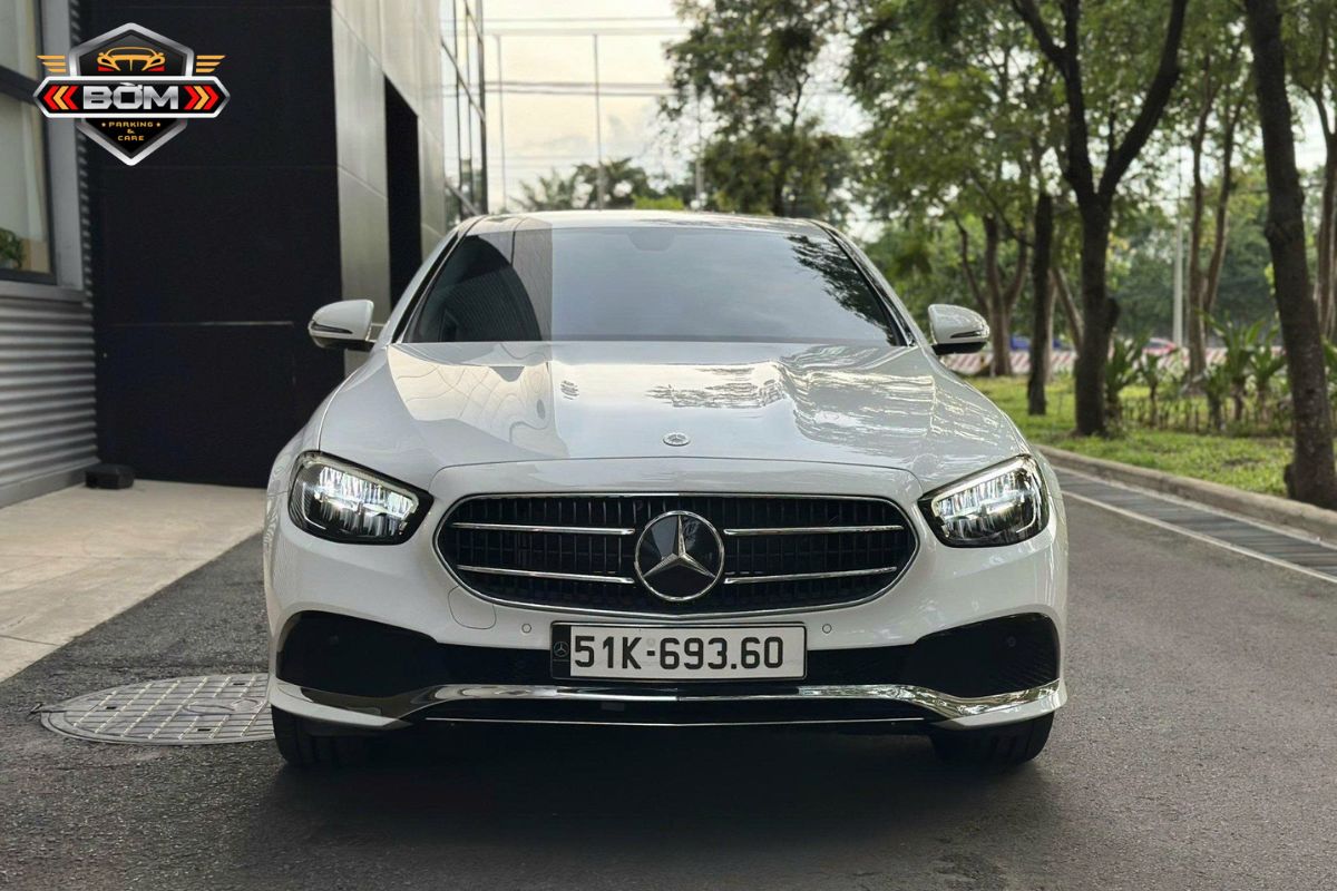 thuê xe cưới Mercedes