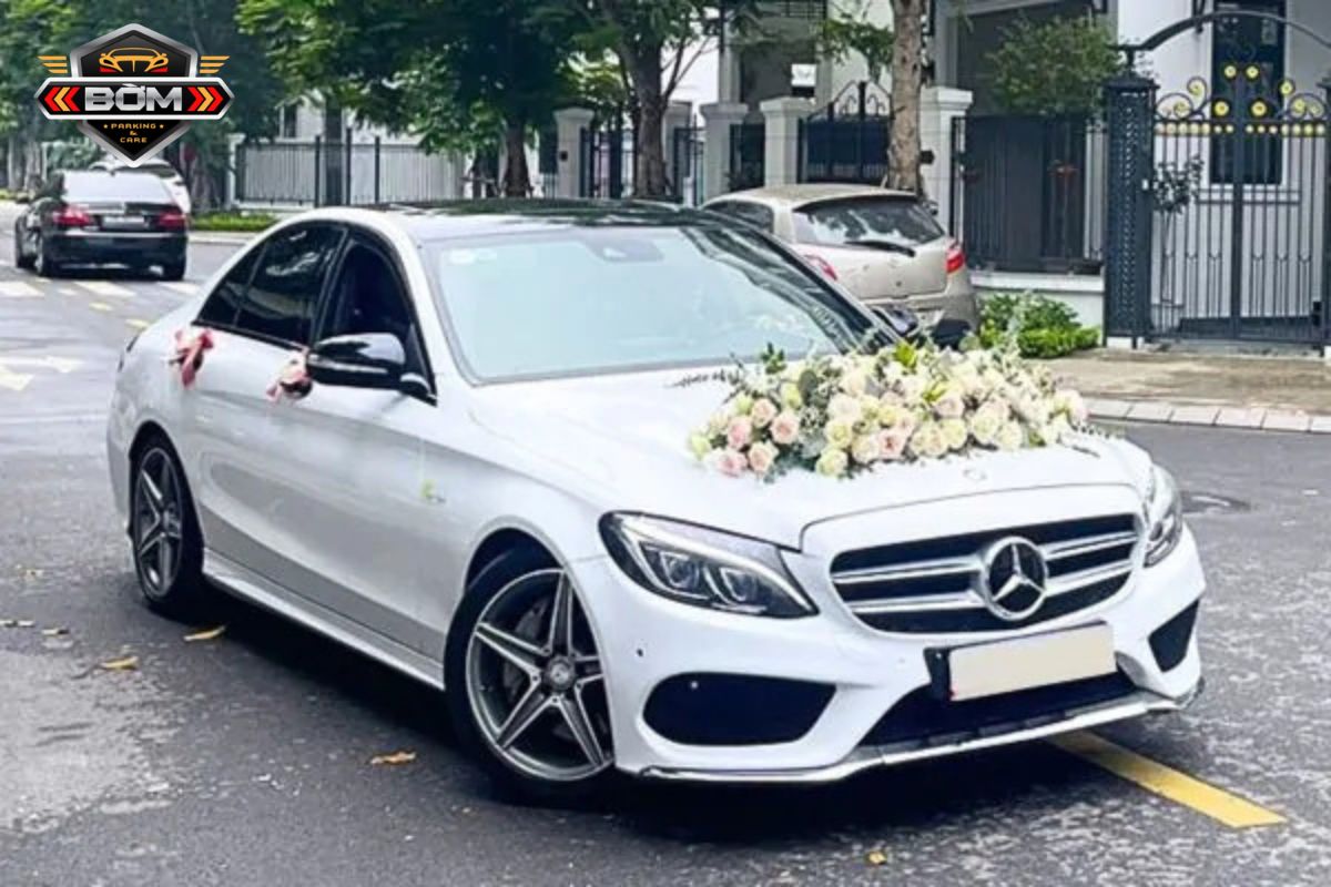 thuê xe cưới Mercedes