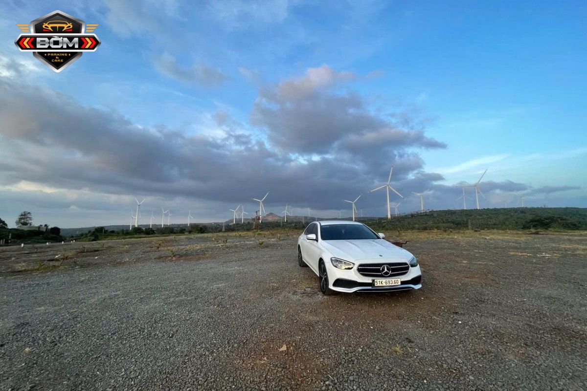 thuê xe cưới Mercedes