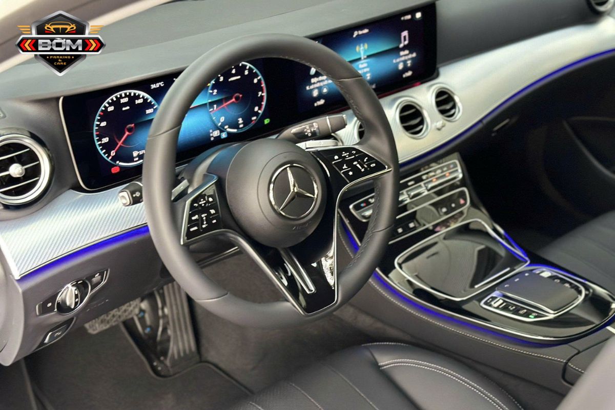 thuê xe cưới Mercedes