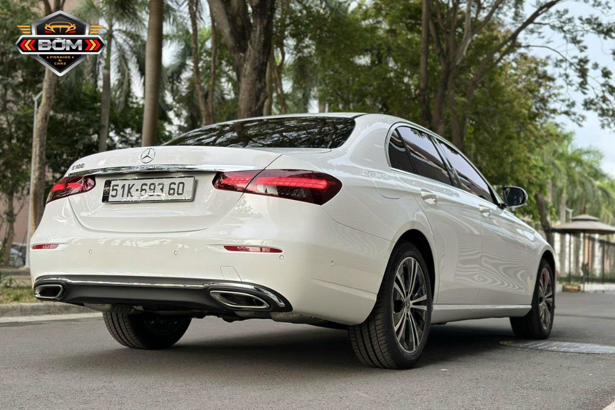 thuê xe cưới Mercedes