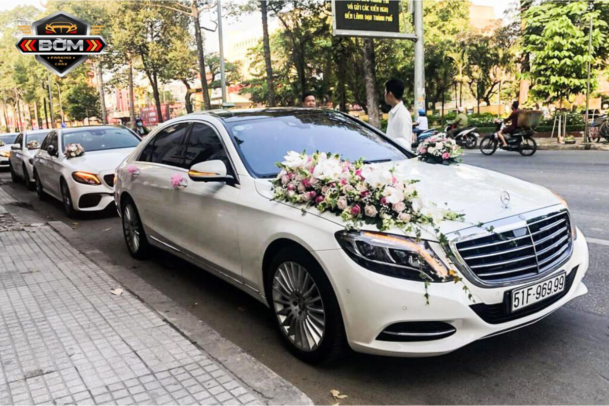 thuê xe hoa Mercedes