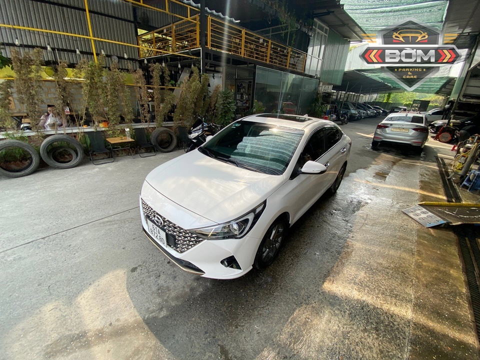 Hyundai Accent đời mới số tự động