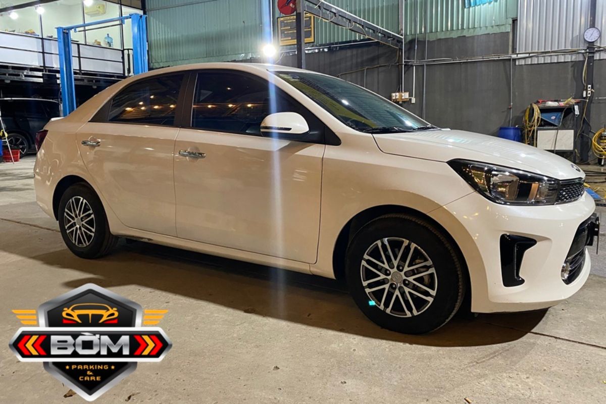thuê xe 4 chỗ tự lái