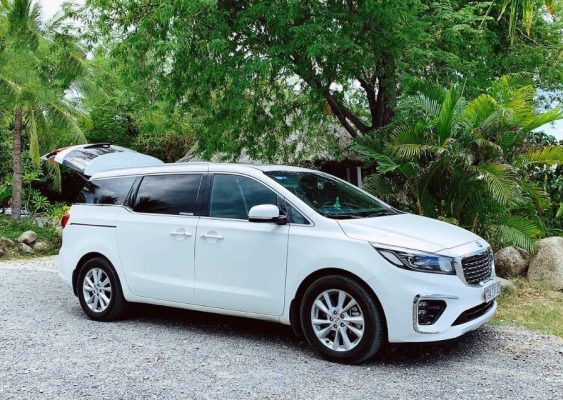 Thuê Xe Fortuner Tự Lái Hà Nội - Khám Phá Thủ Đô Với Sự Tự Do Tối Đa