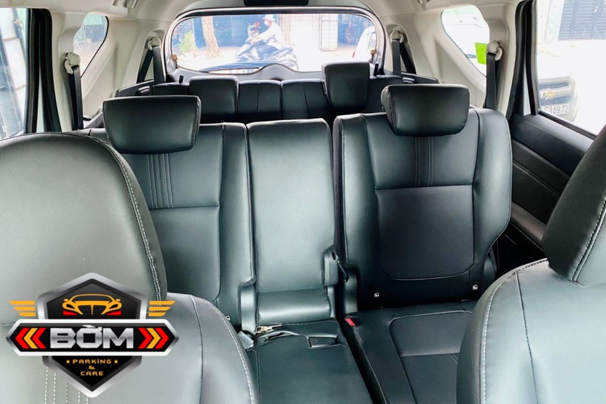 bảng giá thuê xe tự lái 7 chỗ TPHCM