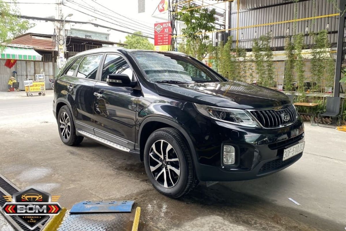 bảng giá thuê xe tự lái 7 chỗ TPHCM