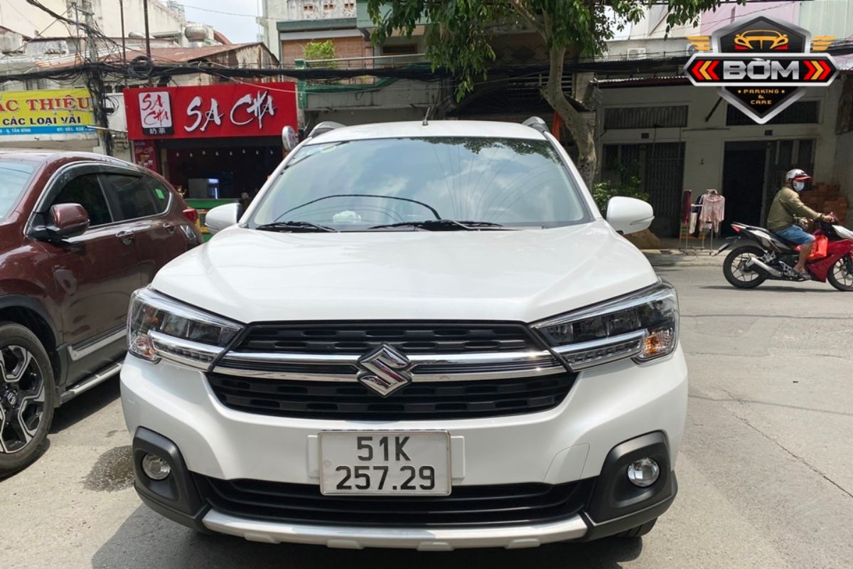 cho thuê xe 7 chỗ tự lái tại TPHCM
