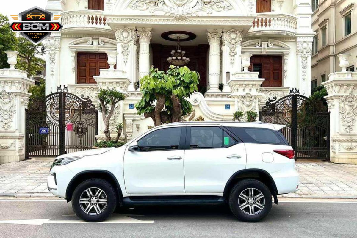 cho thuê xe tự lái 7 chỗ