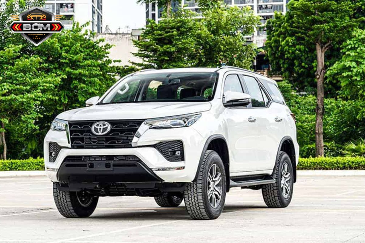 dịch vụ cho thuê xe 7 chỗ tự lái
