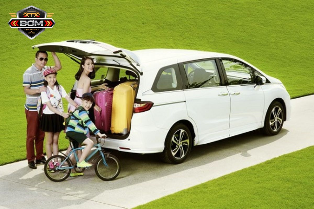 dịch vụ cho thuê xe 7 chỗ tự lái