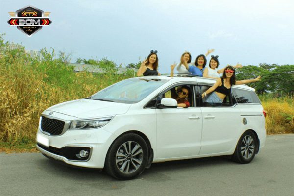 dịch vụ thuê xe 7 chỗ tự lái