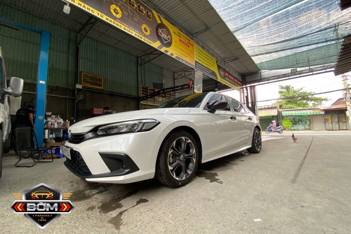 giá thuê xe 4 chỗ tự lái theo ngày