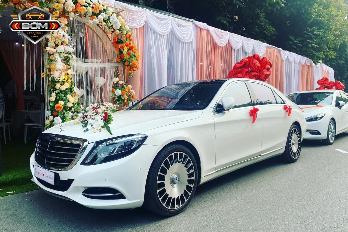 xe hoa Mercedes
