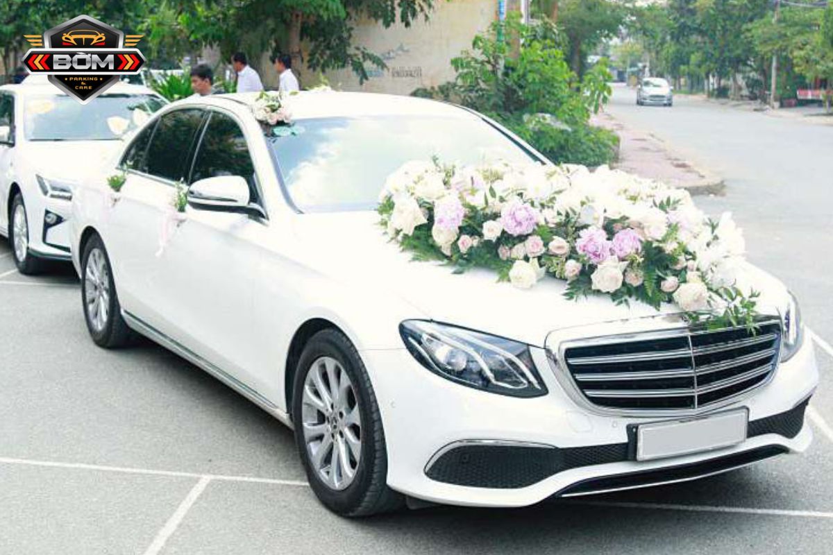xe hoa Mercedes