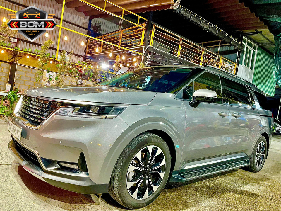 Giá thuê xe Carnival tự lái