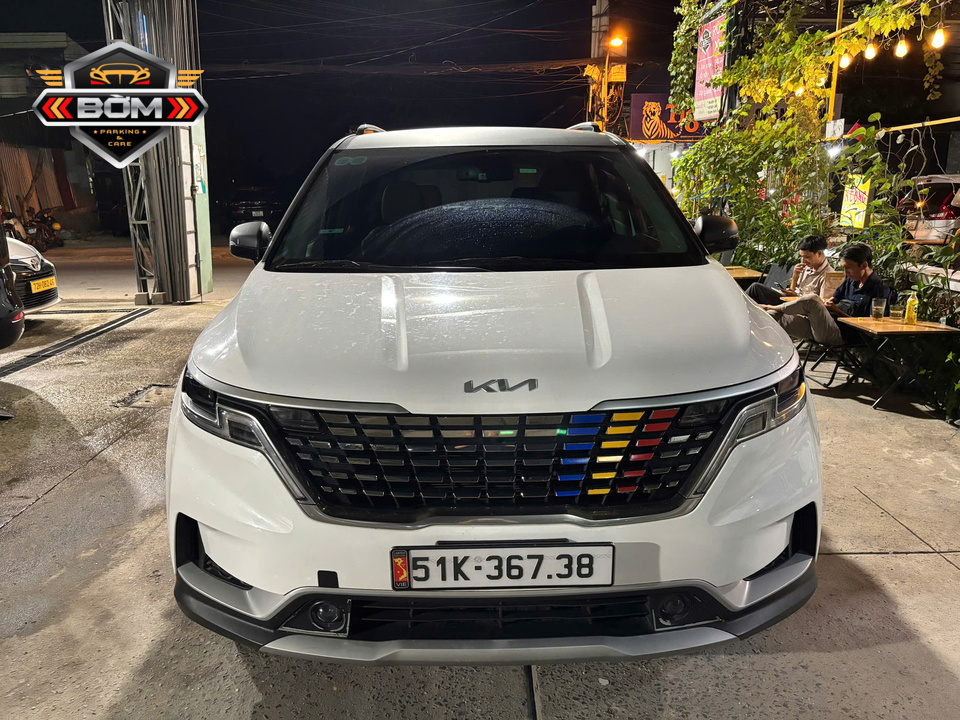 Giá thuê xe Carnival tự lái theo tháng