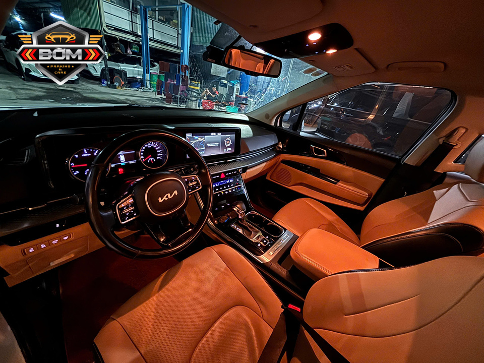 Thuê kia carnival tự lái 2022